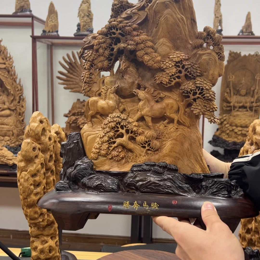 香包骏马奔腾沉香摆件