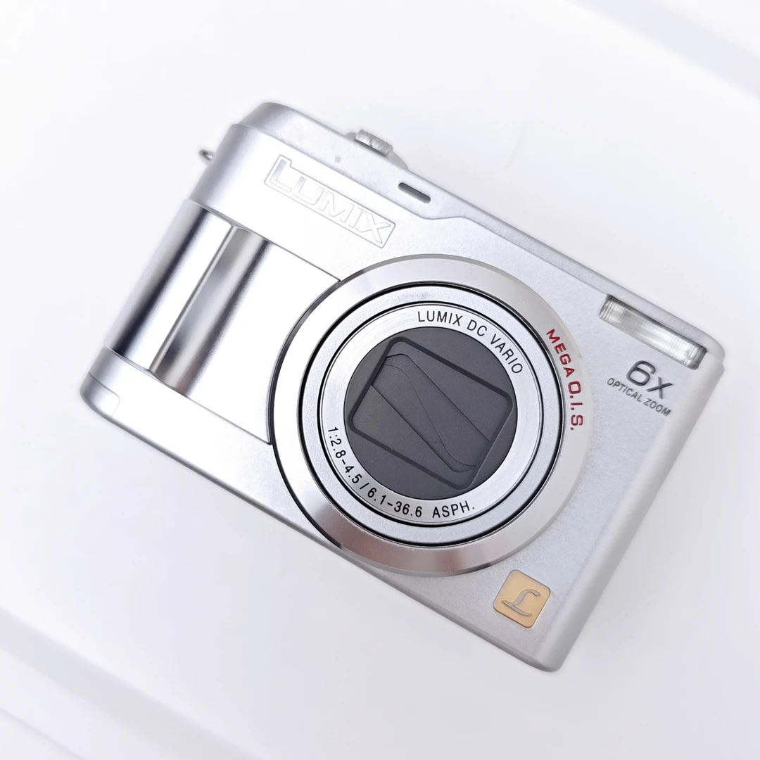 9新 Panasonic/松下 LZ2 冷白复古 500万像素6倍变焦配件齐全