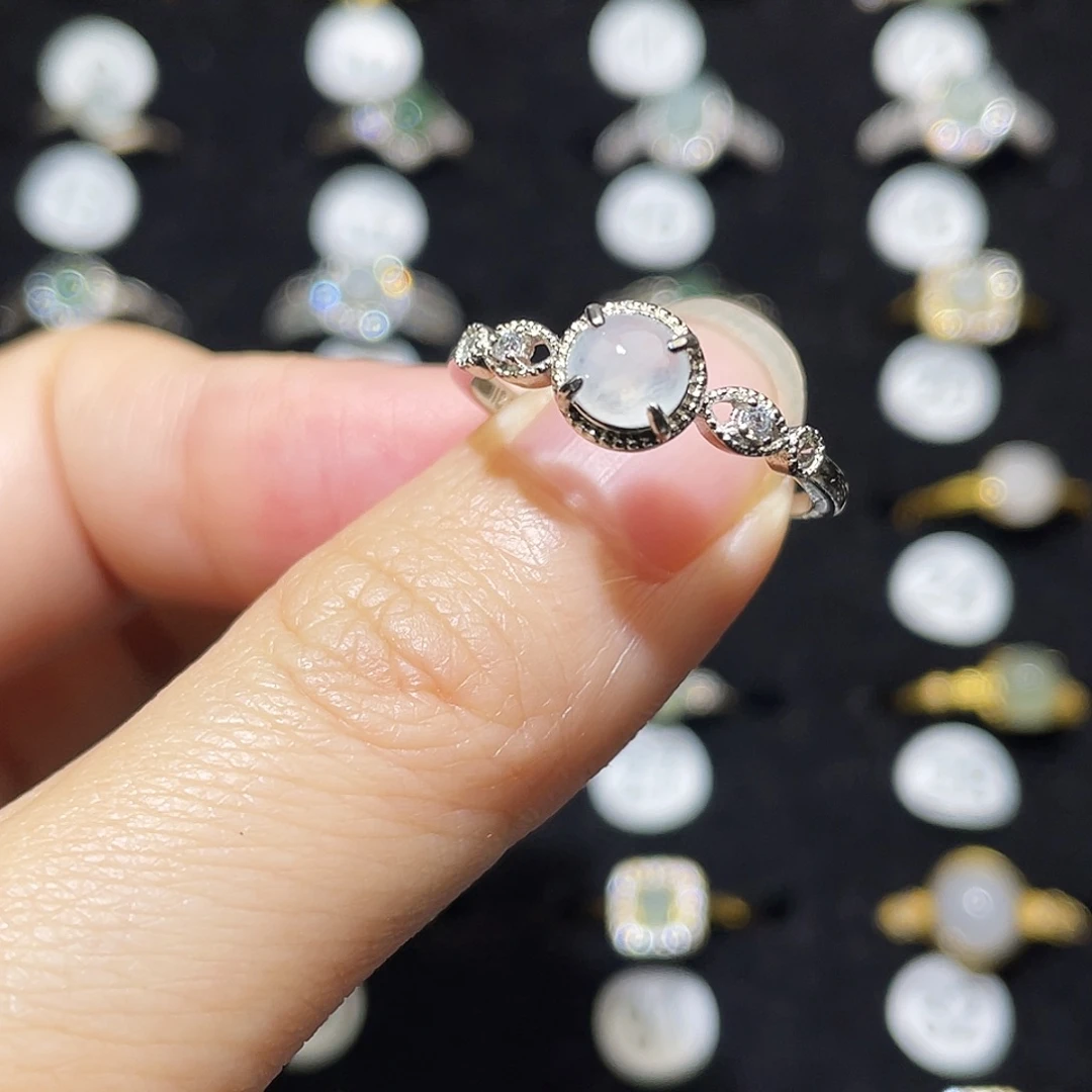 翡翠未镶嵌戒指戒指