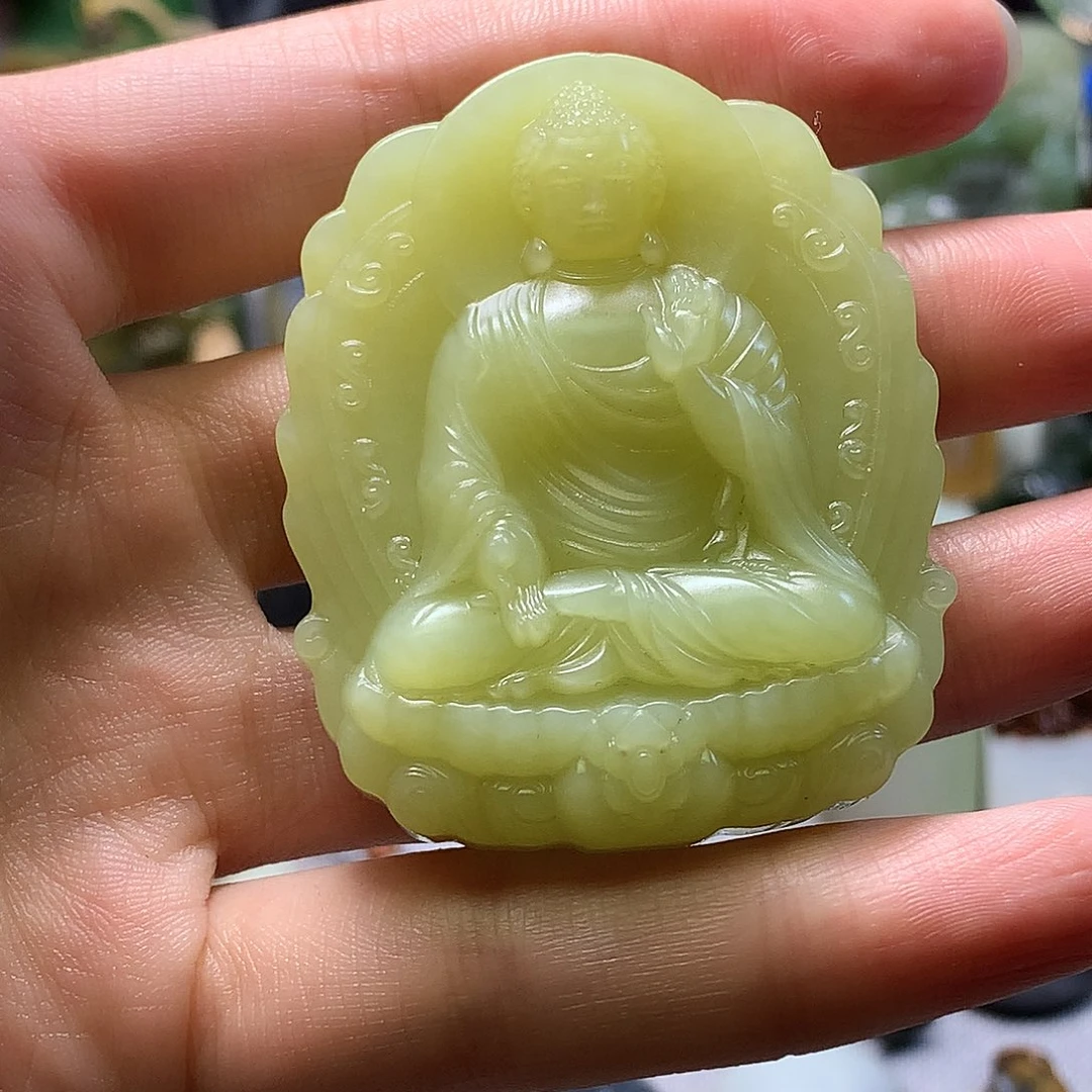 和田玉未镶嵌颈饰一***?