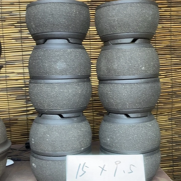 花盆紫砂我在外面