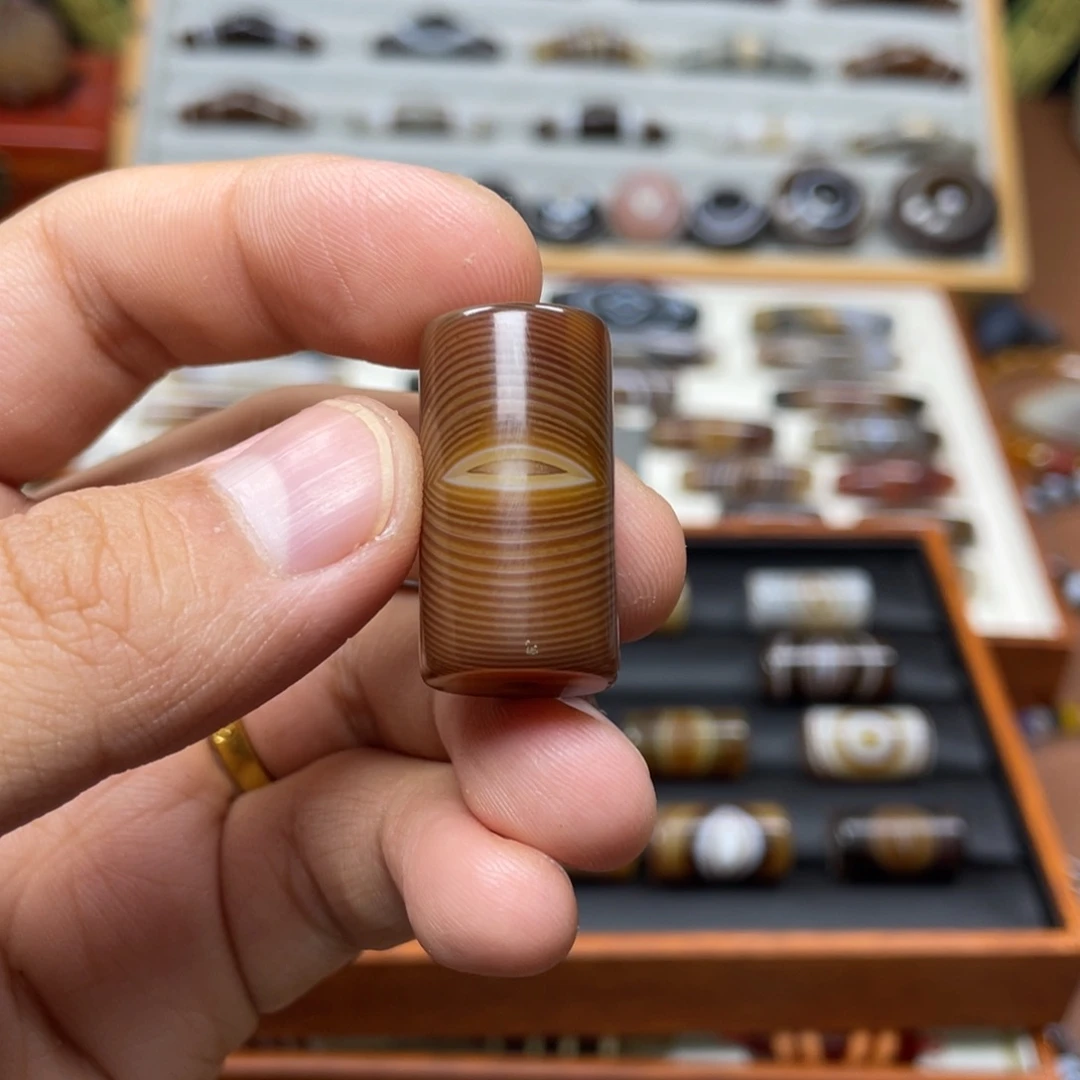 自***观玛瑙/玉髓未镶嵌配饰