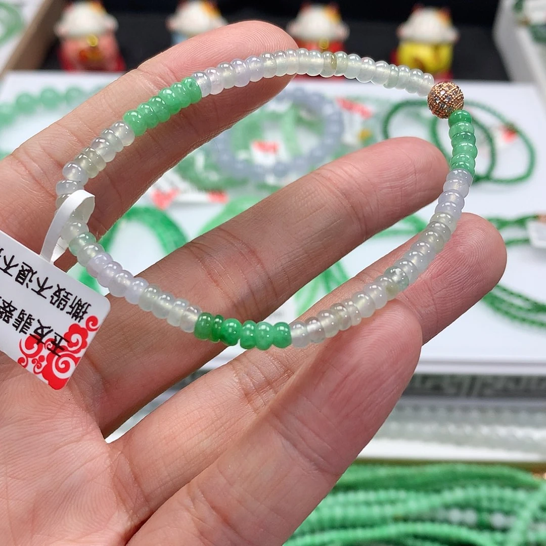 翡翠手链未镶嵌翡翠