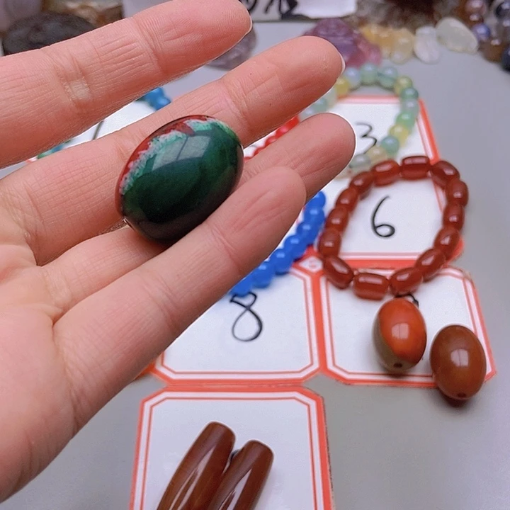 【闪购商品】未镶嵌玛瑙/玉髓珠宝半成品绿*