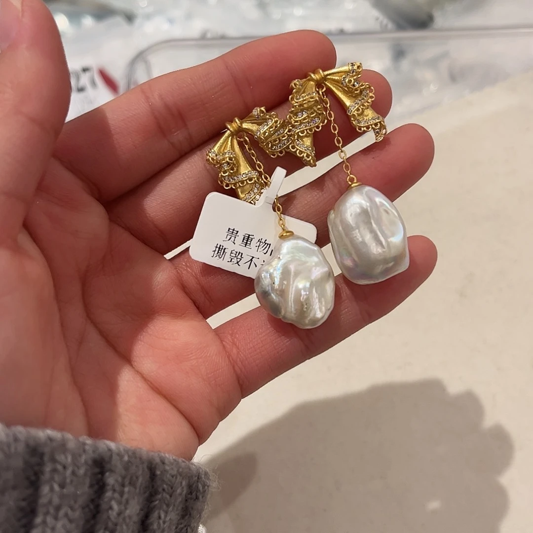 淡水珍珠耳饰合金