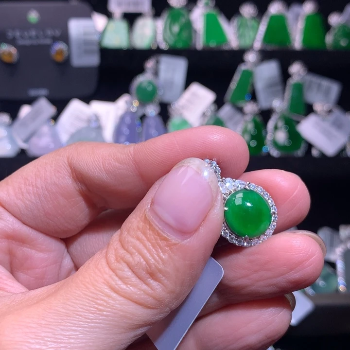 【闪购商品】颈饰银S925镶嵌翡翠天然翡翠