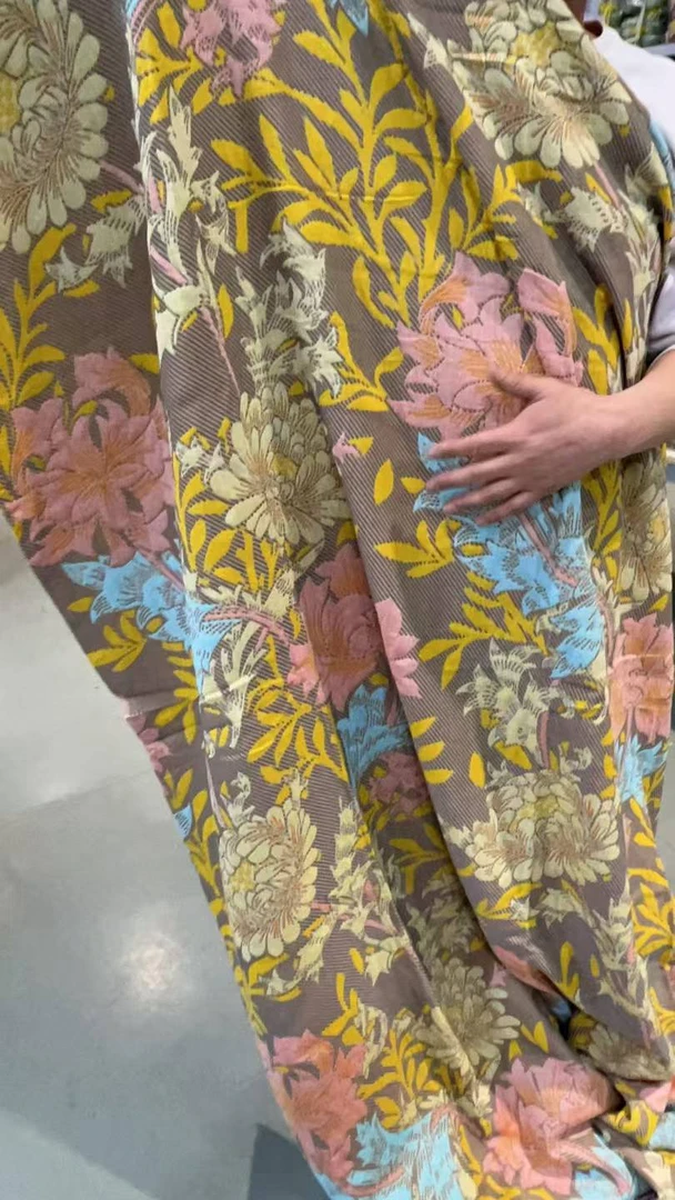 【牡丹】230*250加大轻奢重工艺床盖 咖