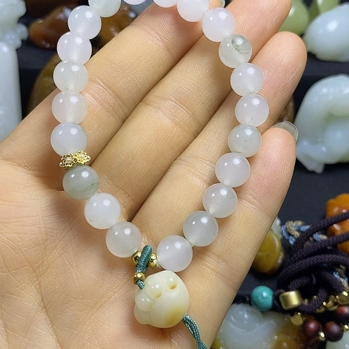 和田玉未镶嵌手串