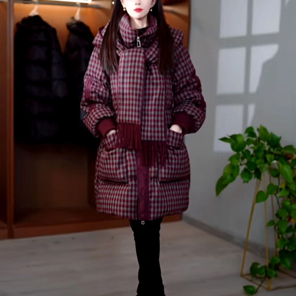 梭织精纺格纹加厚保暖羽绒服2025冬季新款女士宽松连帽白鸭绒外套