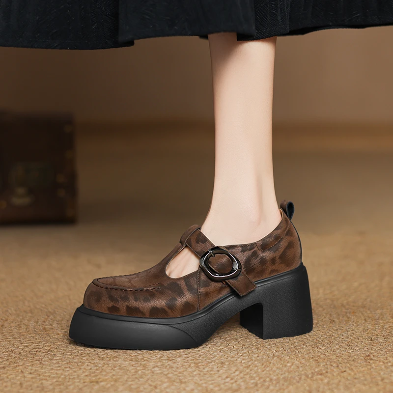 8cm/羊皮2025新款真皮厚底尖头小皮鞋女粗跟松糕底皮带扣豹纹单鞋