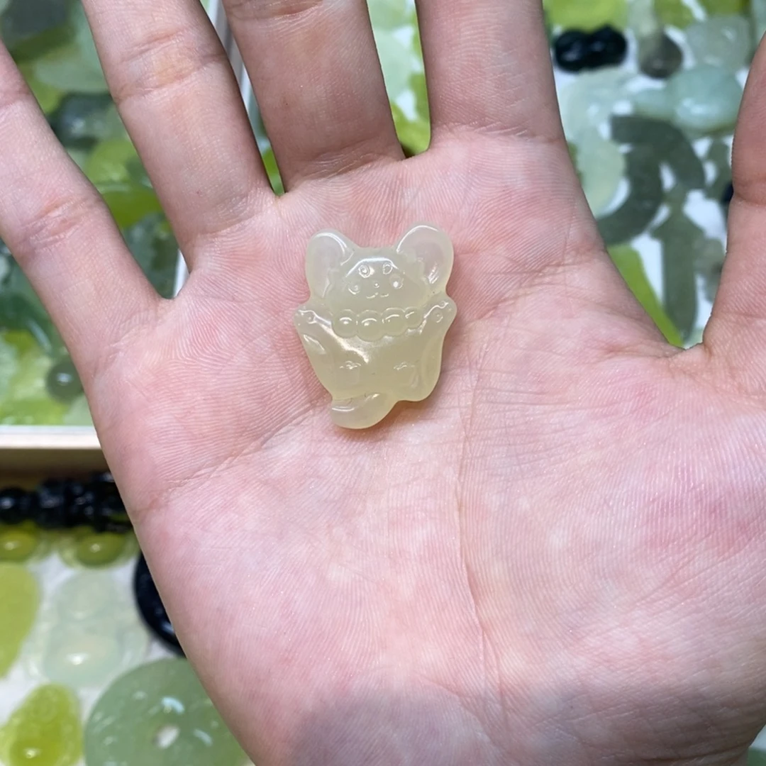 岫玉未镶嵌吊坠(不含链)两单包邮