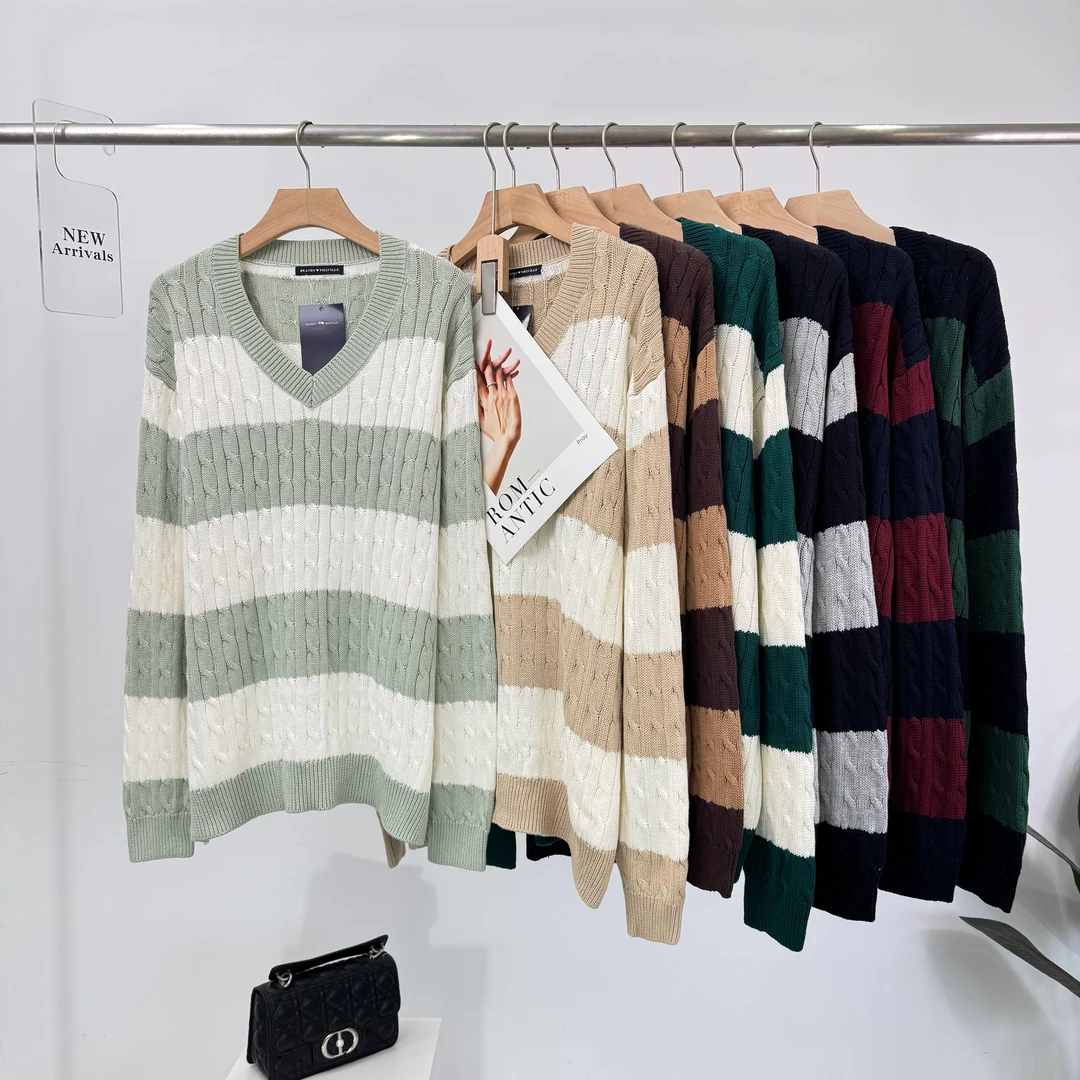 C034 爆款BM氛围感针织落肩袖V领条纹垂感毛衣 INS风明星同款481