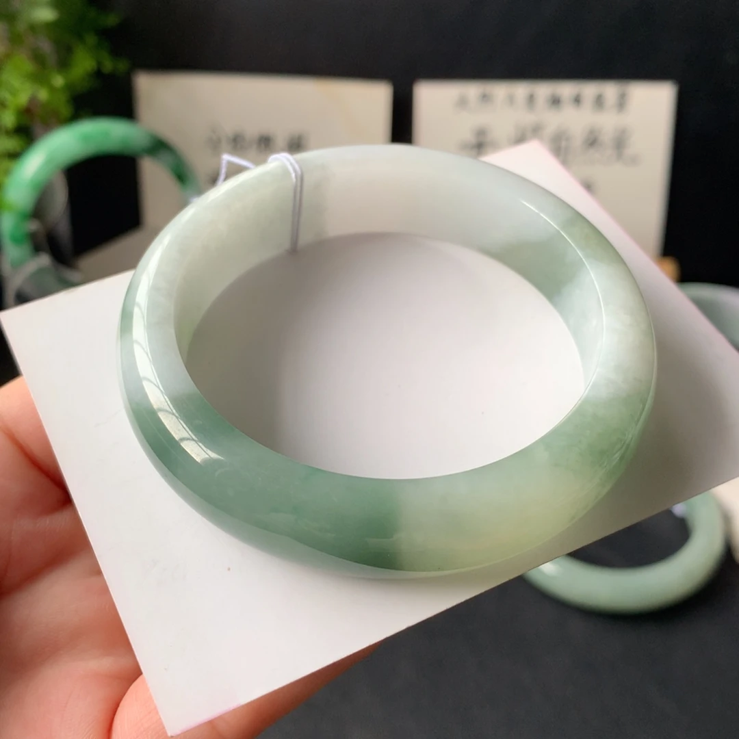 翡翠未镶嵌手镯5号55.7-14.5-8.5