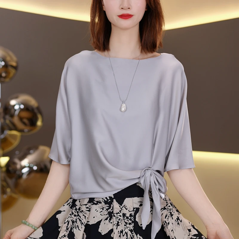 时尚气质短袖T恤女款2025夏季洋气上衣显瘦夏天透气衣服