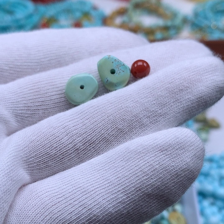 南红玛瑙未镶嵌珠宝奇石