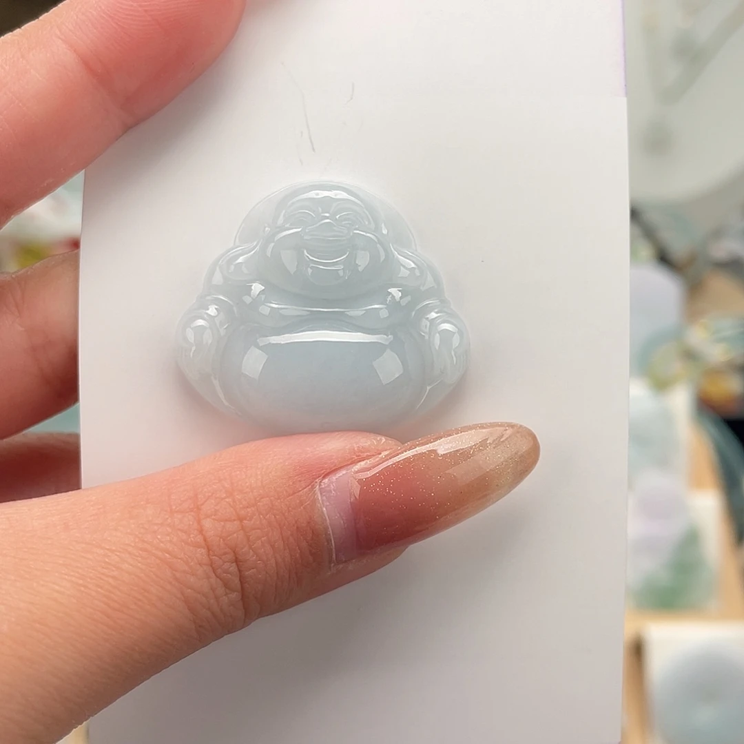 翡翠未镶嵌颈饰佛公