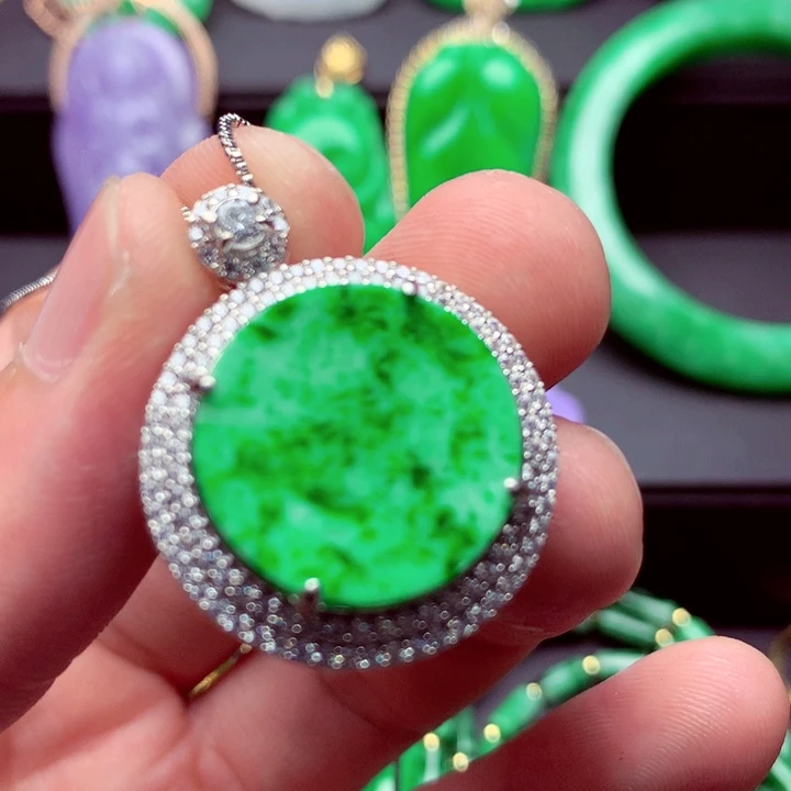 翡翠未镶嵌吊坠(不含链)