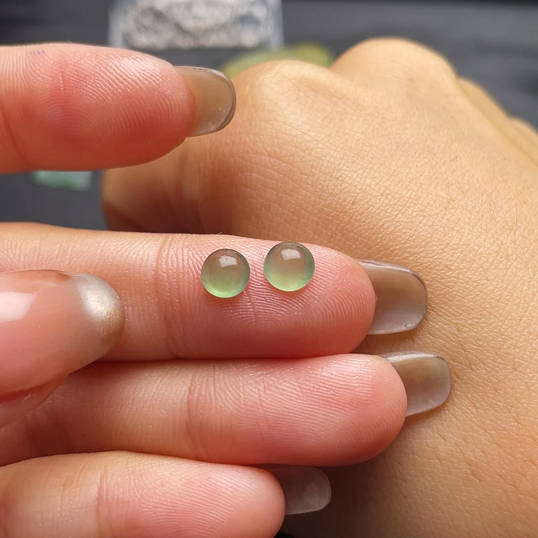 未镶嵌定制翡翠天然