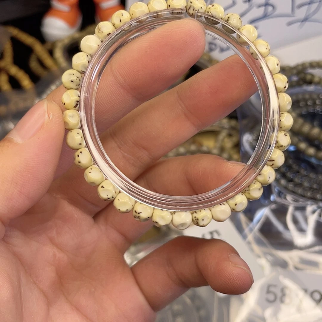 吊坠星月菩提5388