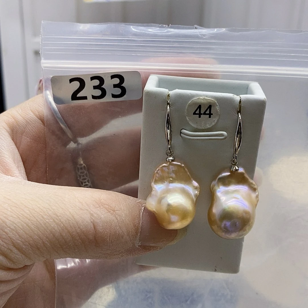 颈饰合金淡水珍珠