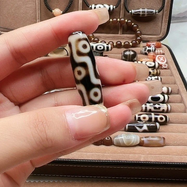 人***梦玛瑙/玉髓颈饰未镶嵌