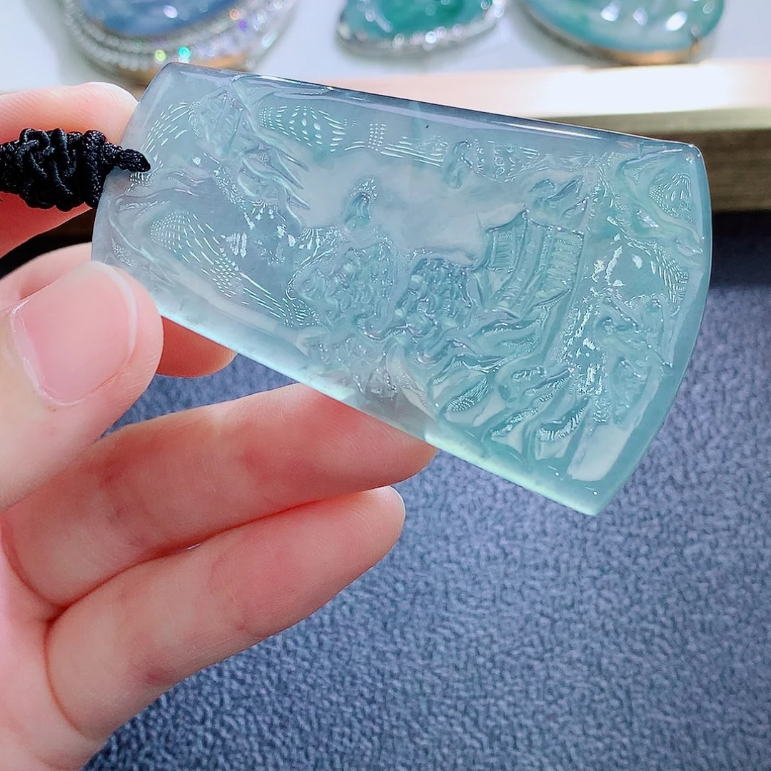 颈饰未镶嵌翡翠翡翠