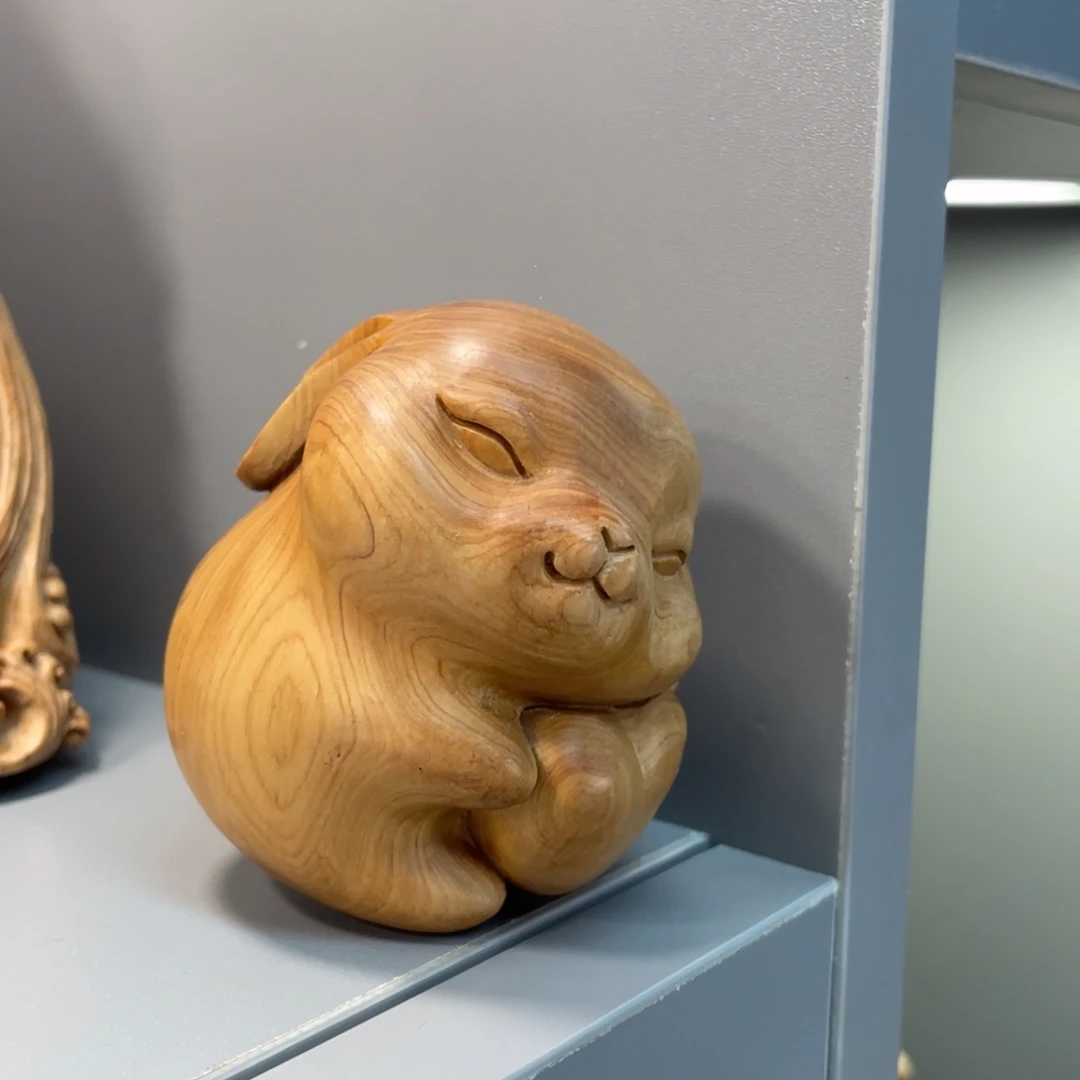 太行崖柏红油手工兔子