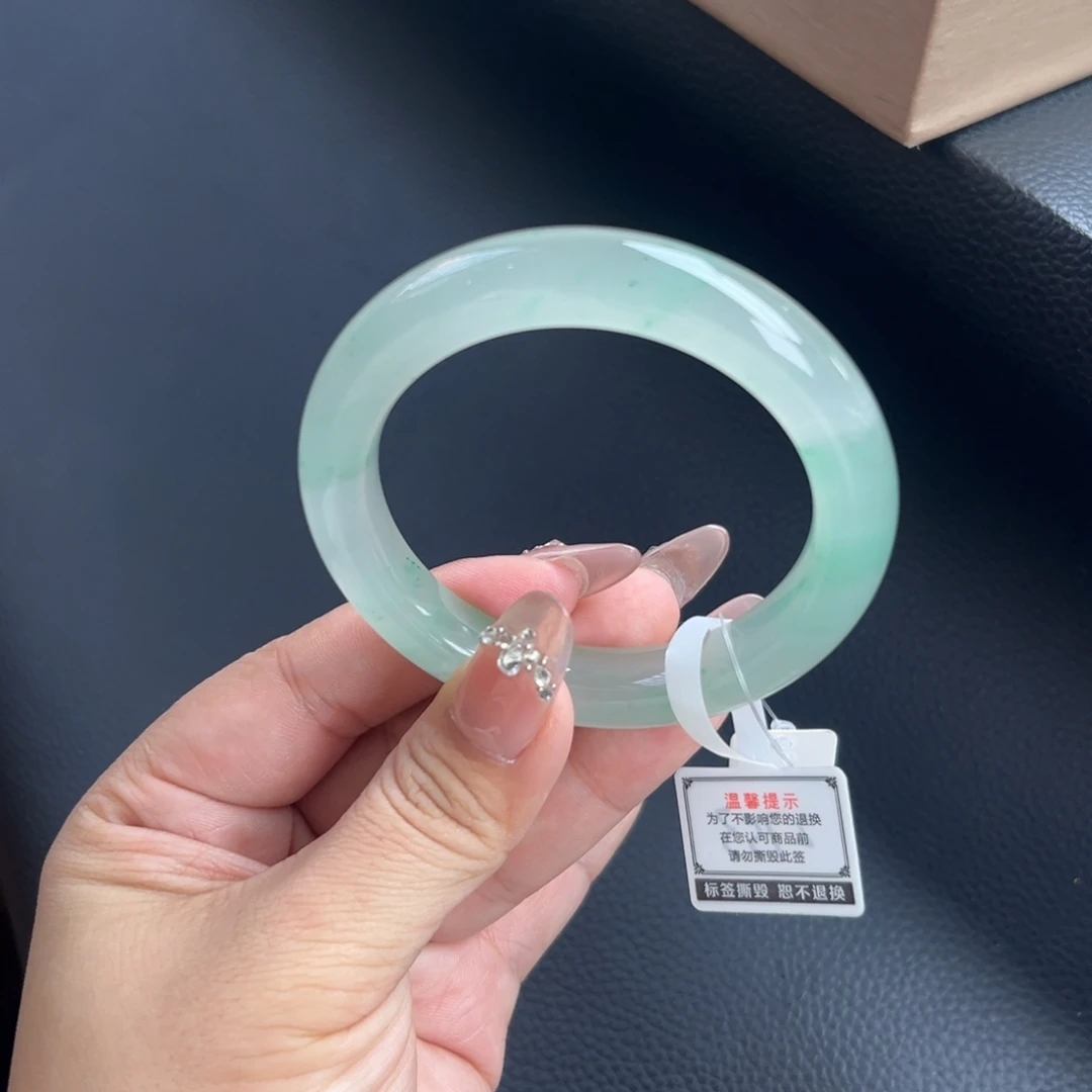 石英质玉未镶嵌手镯54