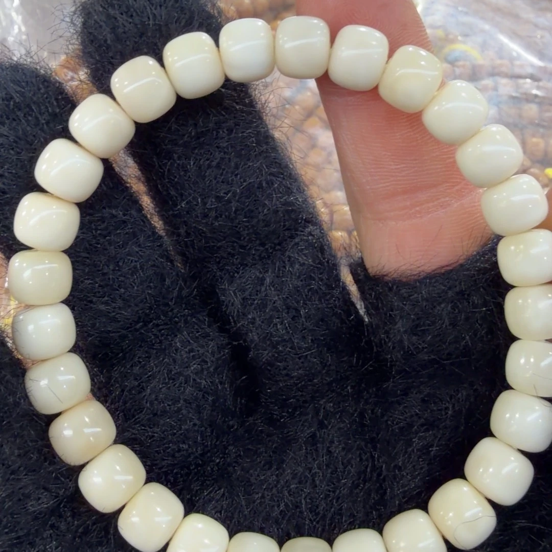 龙脊菩提吊坠白龙