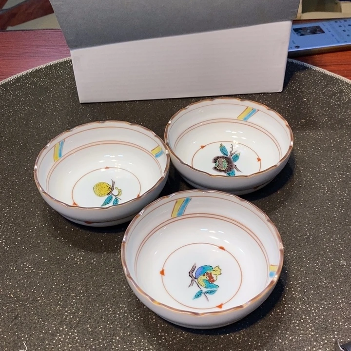 ****儿瓷片陶瓷艺术品制作工艺品