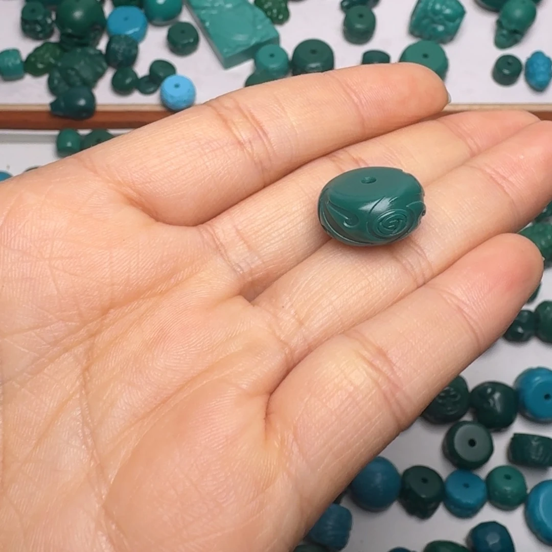 琉璃颈饰你***区科技松配饰