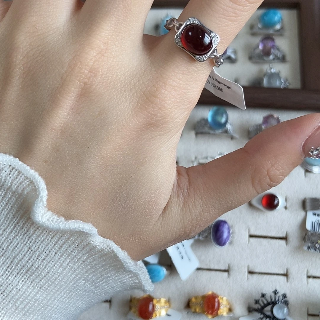 五***圈戒指烟晶银S925镶嵌石榴石120