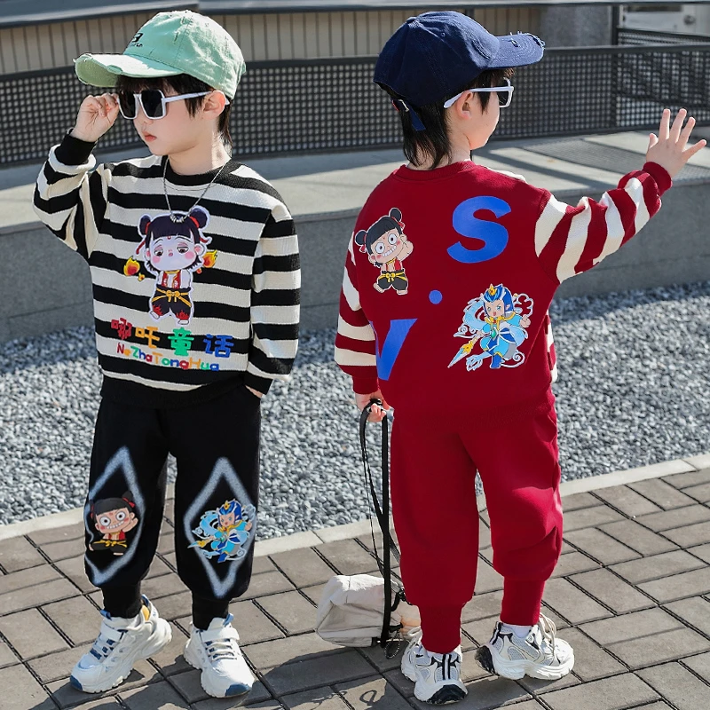 男童哪吒卫衣套装休闲帅气休闲套装运动洋气男孩儿童运动两件套潮