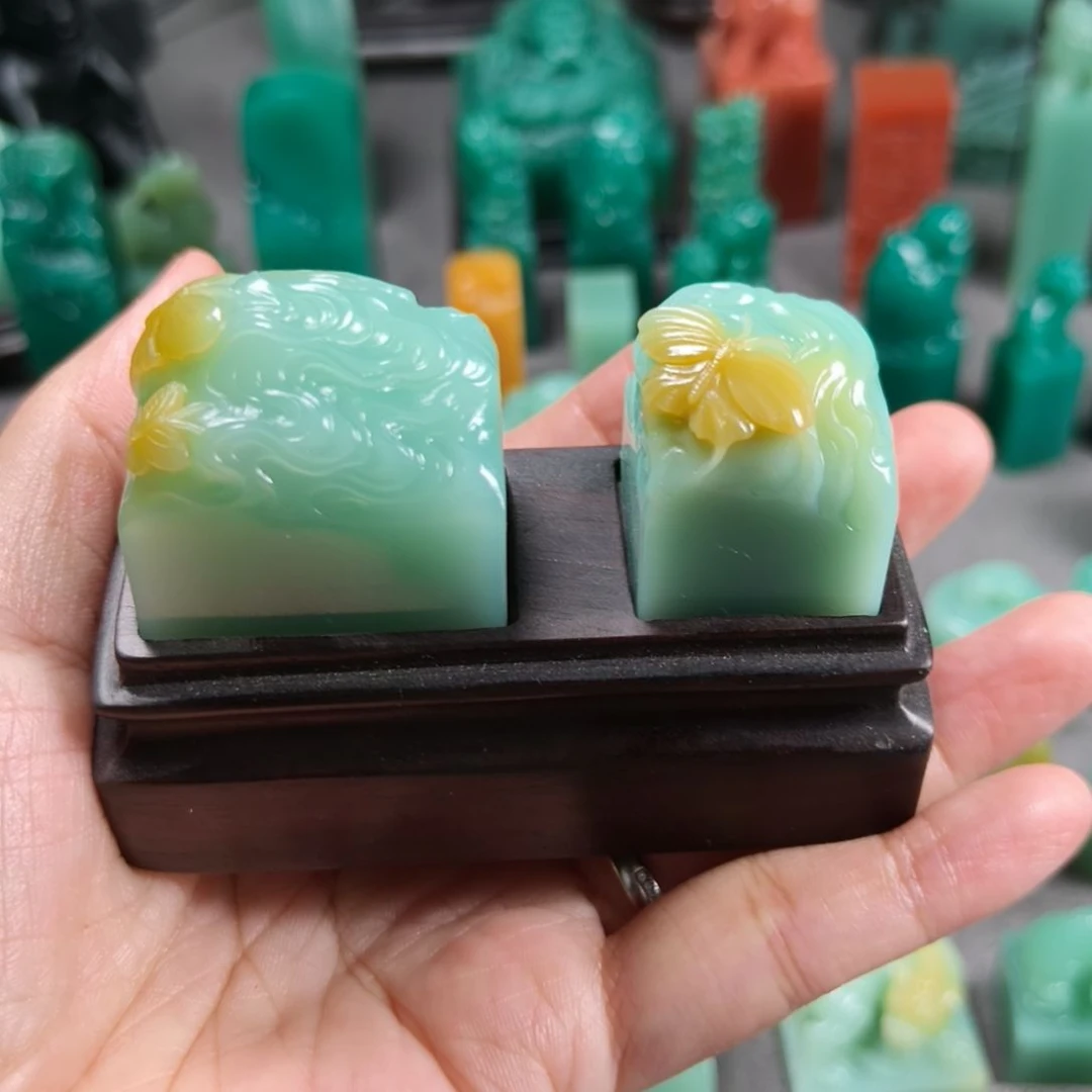 L***※印石昌化石梅子青一对章