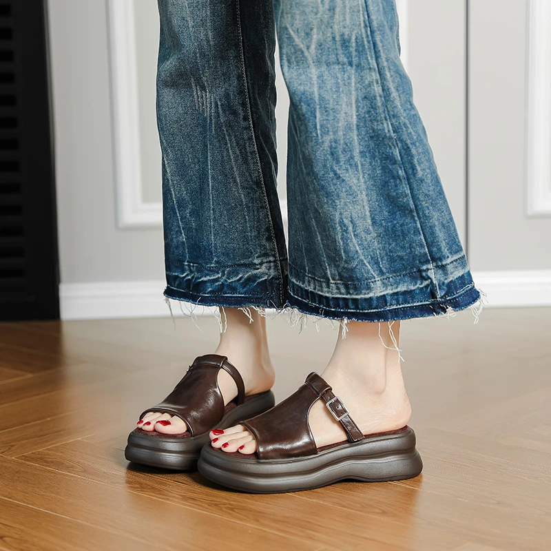 厚底拖鞋女夏季软皮一字拖百搭休闲轻便外穿松糕增高海边沙滩鞋子