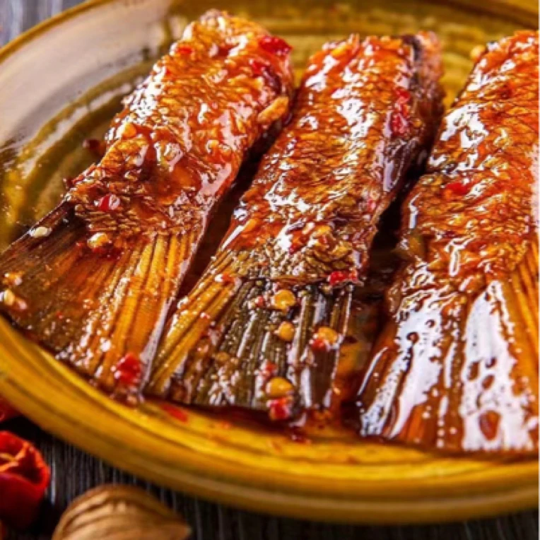 香辣鱼尾150克（有点辣）