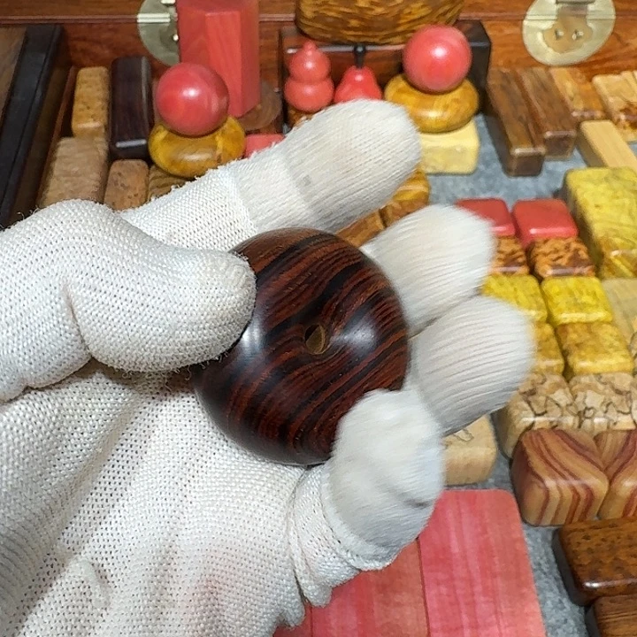 盛***布紫檀木类成套家具微凹黄檀