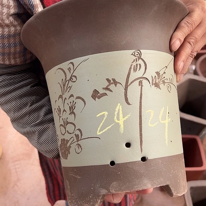 紫砂艺术学院美术