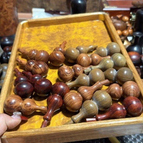 维腊木（绿檀）热****方