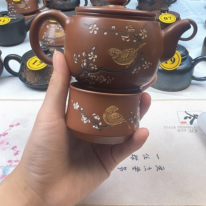广西钦州坭兴陶茶壶