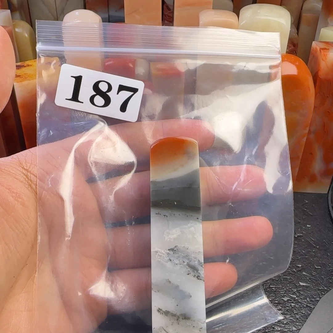 老挝石月**本uhnhhnnbbnnnnnmm