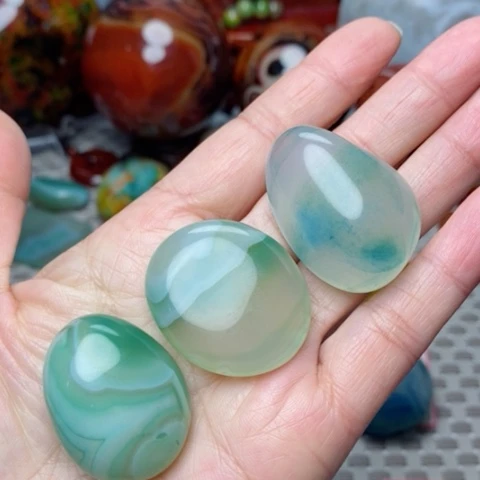 未镶嵌玛瑙/玉髓珠宝奇石