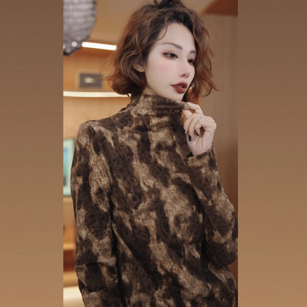 七奈 「莱拉」高领洋气复古百搭长袖T恤QN13505