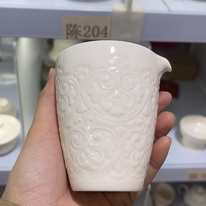 福利待遇多多哦哦哦