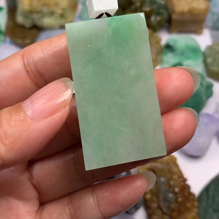 定制翡翠未镶嵌翡翠
