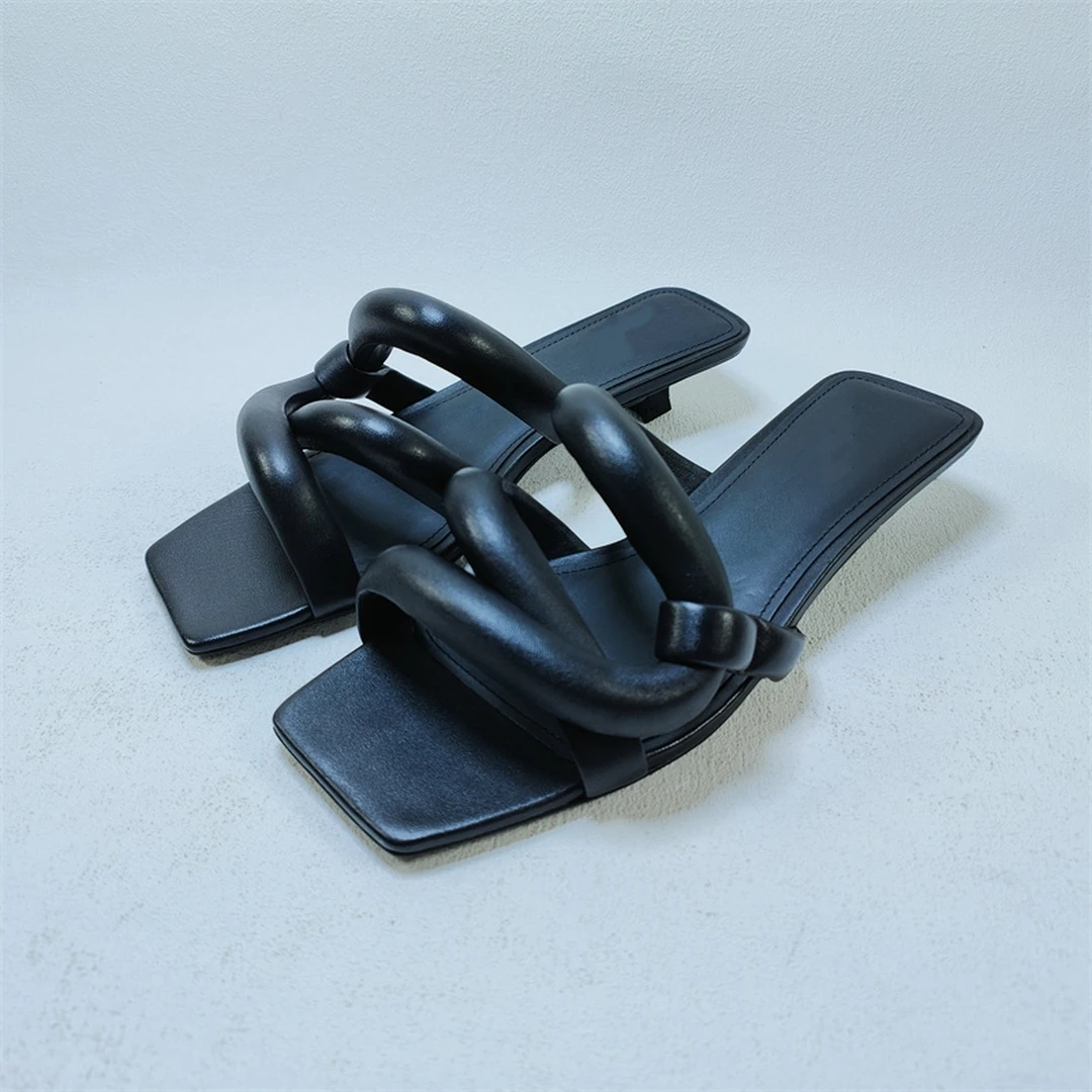 【表姐家】时尚个性方头属蛇小高跟凉拖