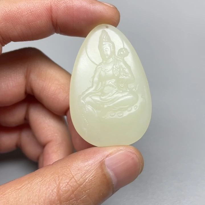 和田玉吊坠(不含链)未镶嵌T****s