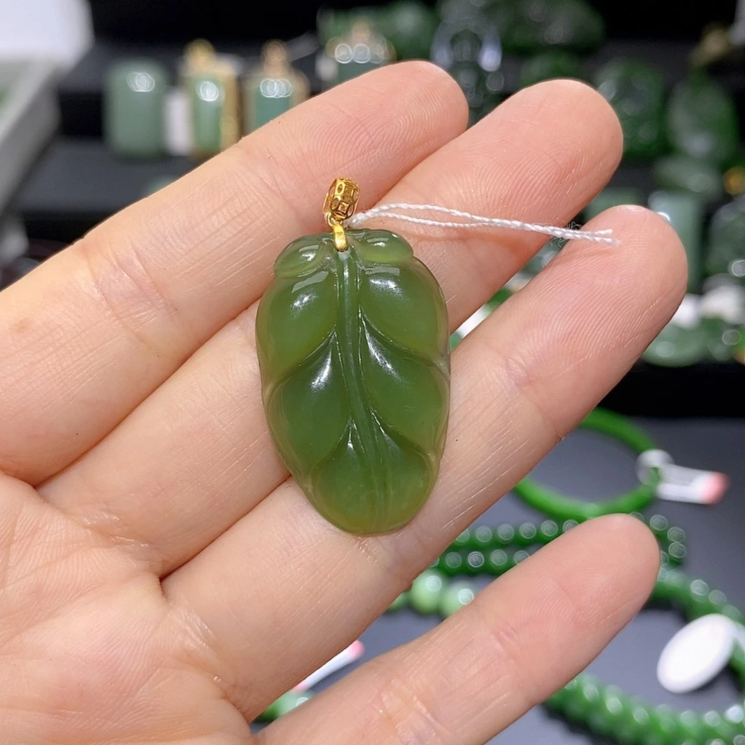 和田玉（碧玉）未镶嵌颈饰同