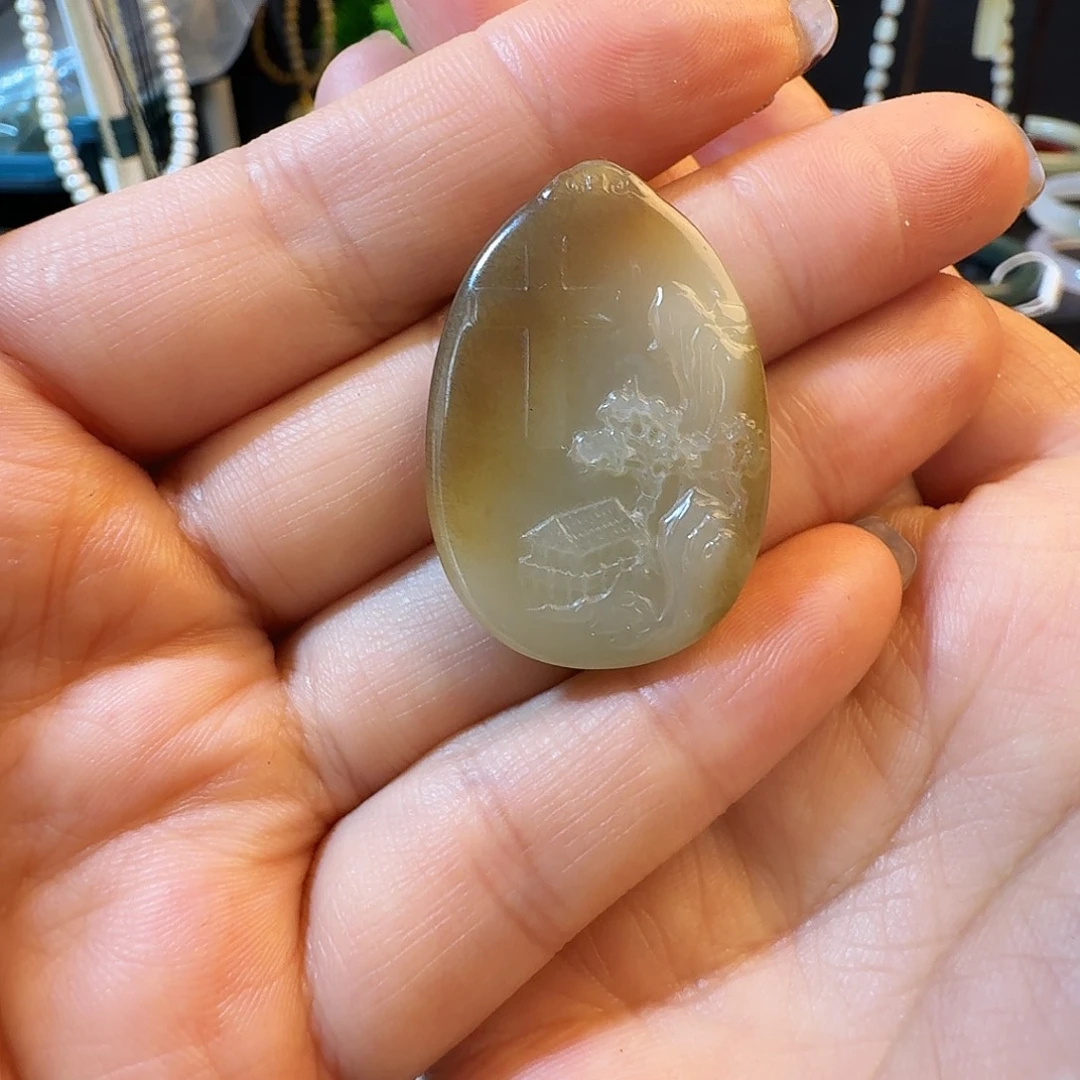 和田玉未镶嵌颈饰