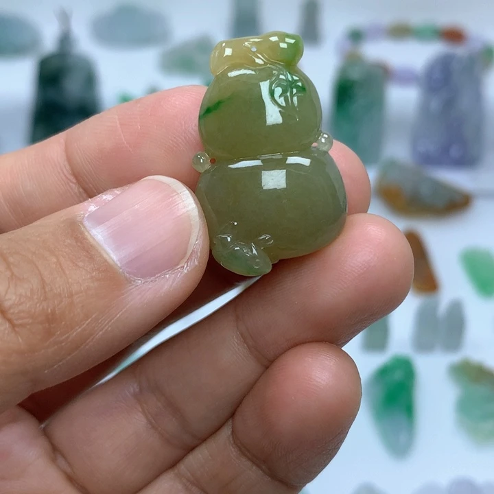 翡翠吊坠(不含链)未镶嵌